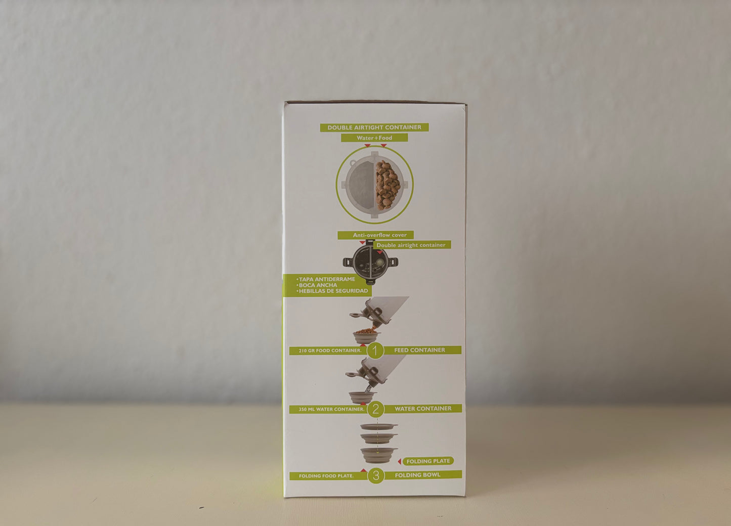 Originální cestovní lahvička 3v1 na vodu i krmení + mistička